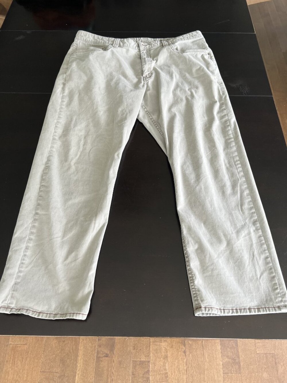 Tommy Bahama 5 Pocket Pants 42x32 Men’s Khaki Stretch Casual
